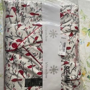 La Vie en Rose - Panama’s women’s size M